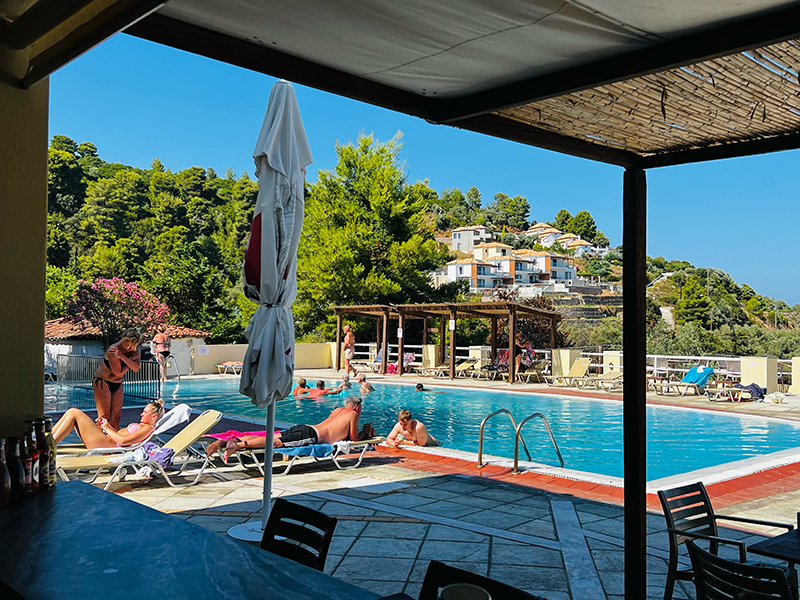 bar, cocktails, skiathos, kanapitsa, drinks, restaurant, pool, bar, skiathos